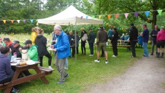 Anstehen-am-Buffet